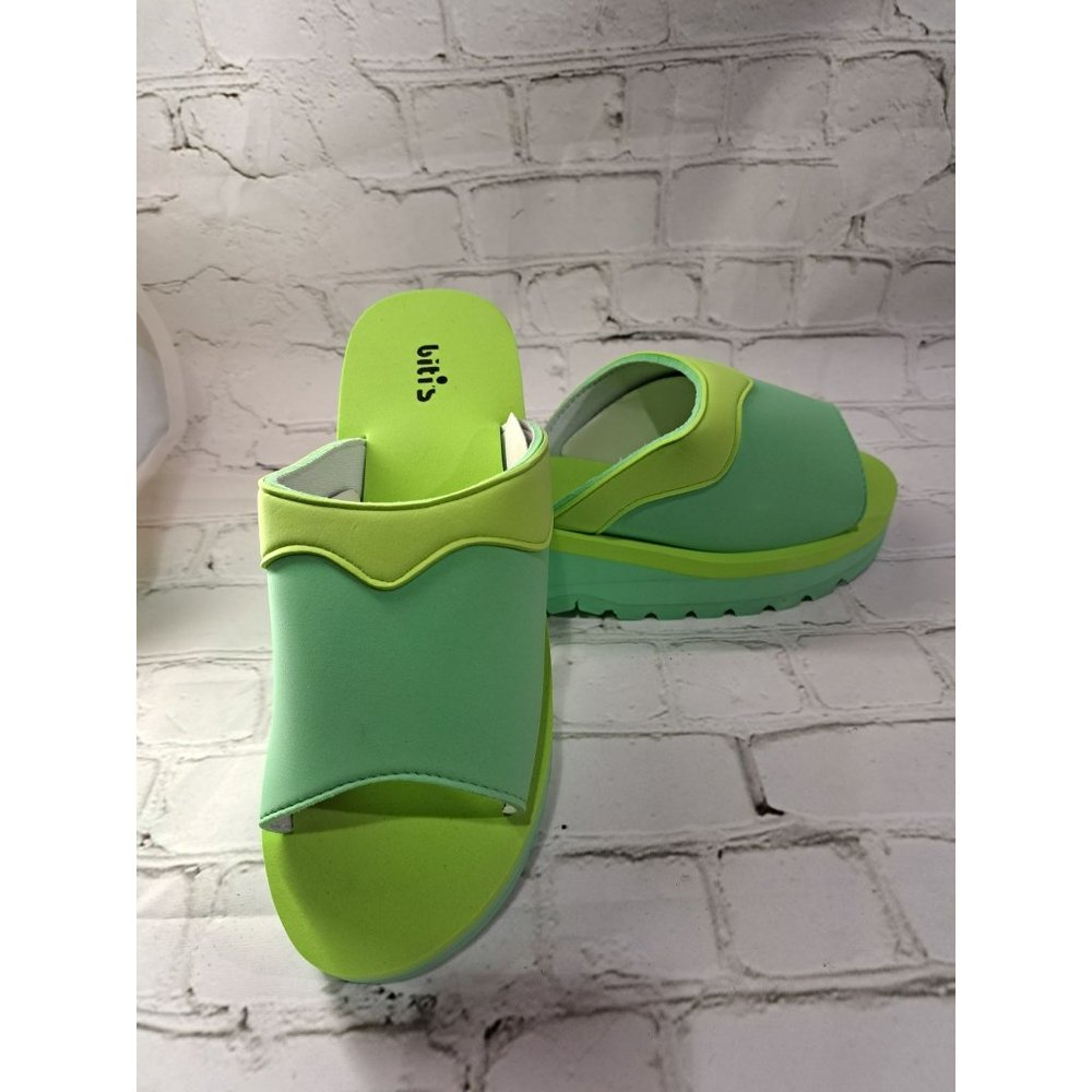 BITIS Super cool lightweight LIME green platform sandals NEW